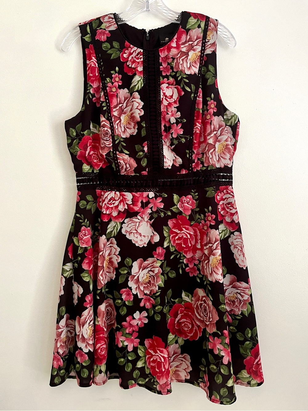 Disney Princess Black Floral Crochet Dress L Pink Red Green